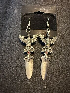 Gallo Pewter Sculptures-Earrings- GLO-E-001